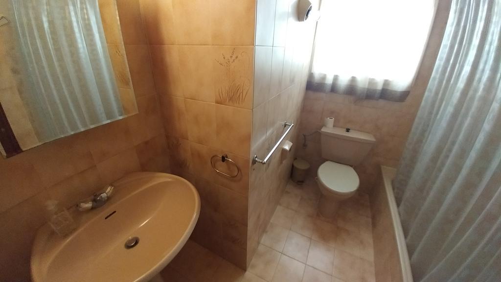 Sandy Beach Apartment 3 オロクリニ エクステリア 写真